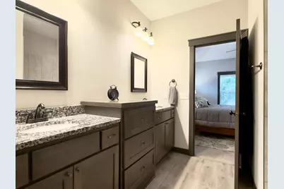 19967 Hiawatha Court, Lakeville, MN 55044 - Photo 53