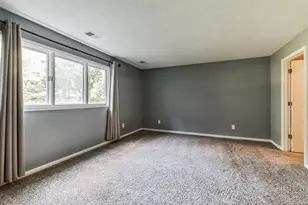 9505 Club House Rd, Eden Prairie, MN 55347 - Photo 17