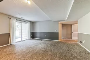 9505 Club House Rd, Eden Prairie, MN 55347 - Photo 15