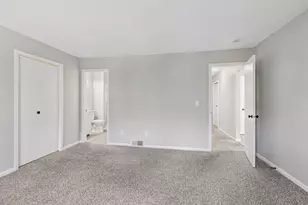 9505 Club House Rd, Eden Prairie, MN 55347 - Photo 23