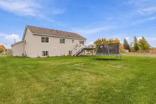 813 Hickory Curve, Watertown, MN 55388 - Photo 27