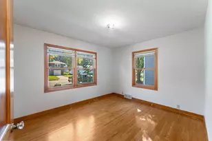 412 S Nicollet St, Blue Earth, MN 56013 - Photo 9