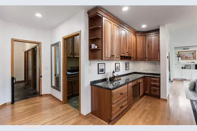 8370 W Lake Drive, Chanhassen, MN 55317 - Photo 7