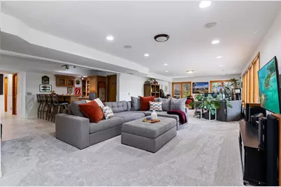 8370 W Lake Drive, Chanhassen, MN 55317 - Photo 39