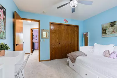 8370 W Lake Drive, Chanhassen, MN 55317 - Photo 37