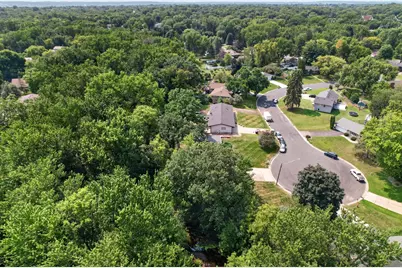 9923 Brookside Circle, Bloomington, MN 55431 - Photo 65