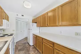 6615 Lake Shore Dr S, Richfield, MN 55423 - Photo 11