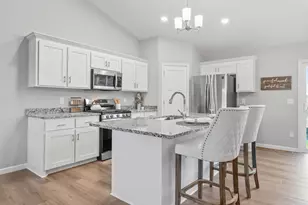 111 England St, Somerset, WI 54025 - Photo 7
