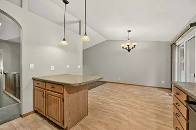 419 43rd Avenue NW, Rochester, MN 55901 - Photo 11
