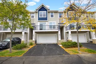 15529 Eagle Shore Dr, Apple Valley, MN 55124 - Photo 1