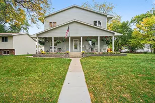 630 Summit Ave, Saint Paul Park, MN 55071 - Photo 1