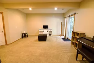 15535 Lilac Dr, Eden Prairie, MN 55347 - Photo 21
