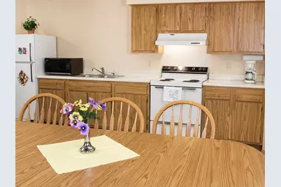201 S Minnesota Street #104, Redwood Falls, MN 56283 - Photo 11