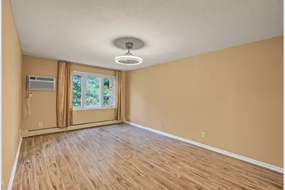 3200 Virginia Avenue S #215, Saint Louis Park, MN 55426 - Photo 11