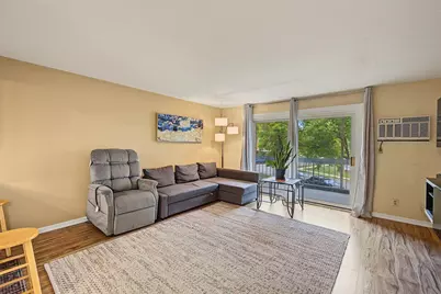 3200 Virginia Avenue S #215, Saint Louis Park, MN 55426 - Photo 9