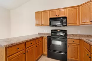 4121 Trumpeter Dr S E, Rochester, MN 55904 - Photo 13