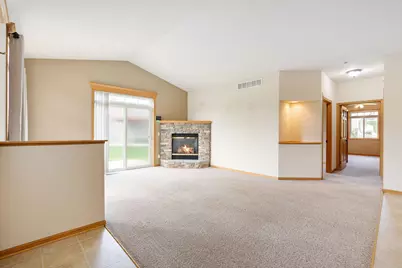 4121 Trumpeter Drive SE, Rochester, MN 55904 - Photo 5