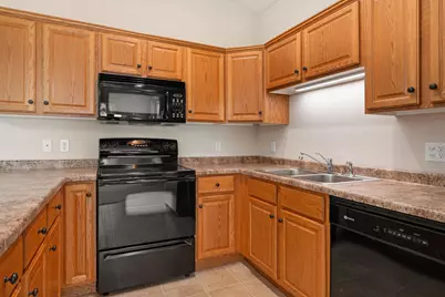 4121 Trumpeter Drive SE, Rochester, MN 55904 - Photo 11