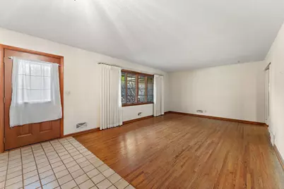13208 Penn Avenue S, Burnsville, MN 55337 - Photo 5