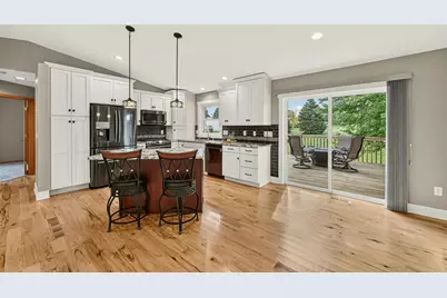4640 Ruby Lane NW, Rochester, MN 55901 - Photo 11