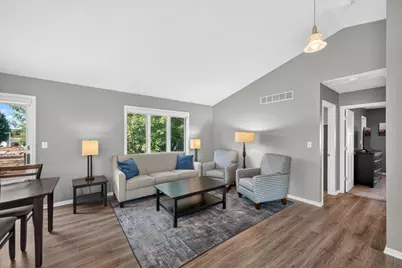 4402 Cambridge Lane NW, Rochester, MN 55901 - Photo 3