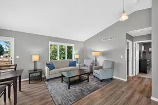 4402 Cambridge Ln NW, Rochester, MN 55901 - Photo 3