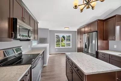 4402 Cambridge Lane NW, Rochester, MN 55901 - Photo 9
