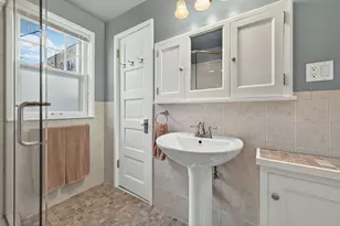 2725 Irving Ave S, Minneapolis, MN 55408 - Photo 21
