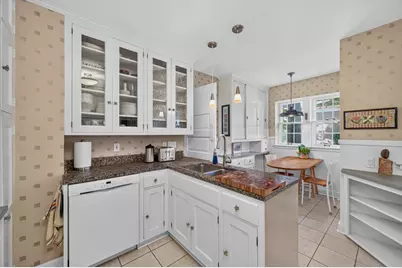 2725 Irving Avenue S #1, Minneapolis, MN 55408 - Photo 17