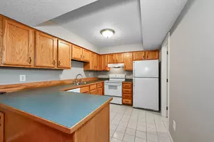 5563 E Bavarian Pass, Fridley, MN 55432 - Photo 7