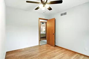 17330 Ipswich Way, Lakeville, MN 55044 - Photo 21