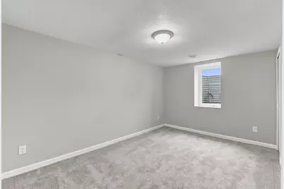 4533 Welcome Avenue N, Crystal, MN 55422 - Photo 35