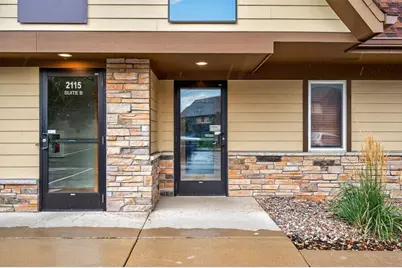 2115 County Road D E #200, Maplewood, MN 55109 - Photo 3
