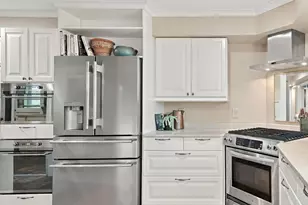 6109 Tingdale Ave, Edina, MN 55436 - Photo 25