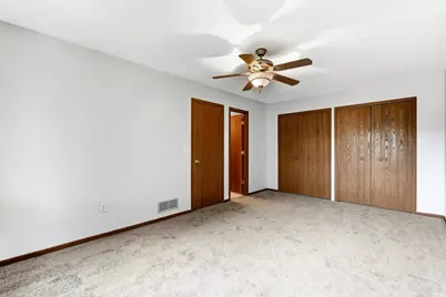 2606 Brookdale Lane, Brooklyn Park, MN 55444 - Photo 9