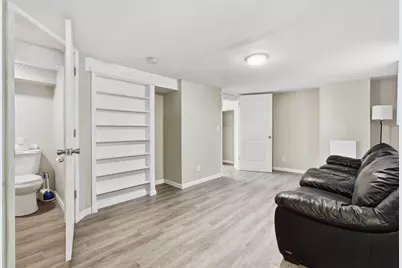 211 Morton Street E, Saint Paul, MN 55107 - Photo 19