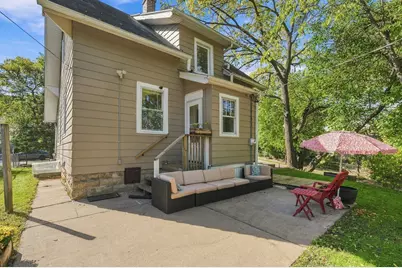 211 Morton Street E, Saint Paul, MN 55107 - Photo 23
