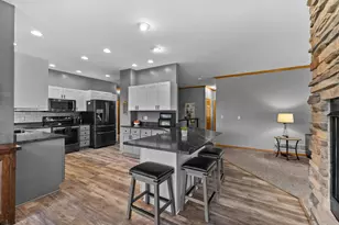28329 Lakeside Ln, Lindstrom, MN 55045 - Photo 15