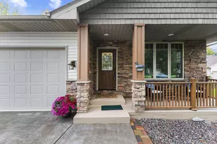 28329 Lakeside Ln, Lindstrom, MN 55045 - Photo 5