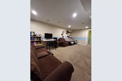 3913 52nd Avenue N, Brooklyn Center, MN 55429 - Photo 11