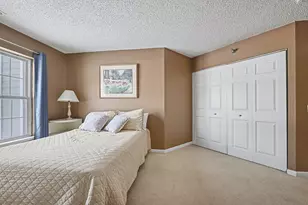 6165 Chasewood Pkwy, Hopkins, MN 55343 - Photo 17