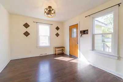 302 6th Street NW, Little Falls, MN 56345 - Photo 9