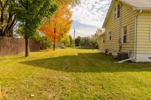 302 6th St NW, Little Falls, MN 56345 - Photo 3