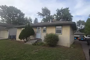 627 Grant St, Anoka, MN 55303 - Photo 1