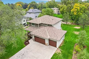 325 County Road B W, Roseville, MN 55113 - Photo 65