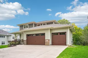 325 County Road B W, Roseville, MN 55113 - Photo 5