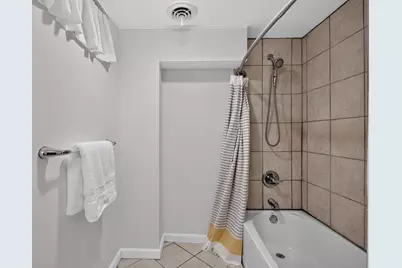 3305 Zarthan Avenue S, Saint Louis Park, MN 55416 - Photo 17