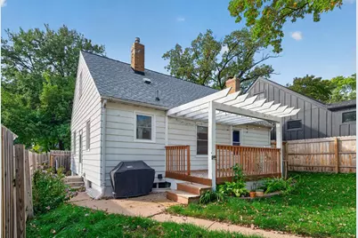 3305 Zarthan Avenue S, Saint Louis Park, MN 55416 - Photo 21