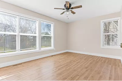1918 Hillside Avenue N, Minneapolis, MN 55411 - Photo 3