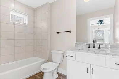 1918 Hillside Avenue N, Minneapolis, MN 55411 - Photo 5